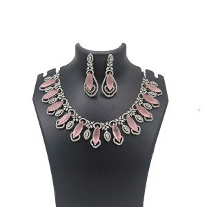 Pink Crystal Collar Necklace Set